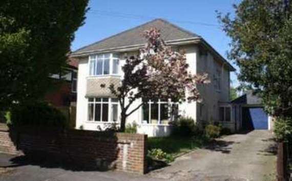 5&nbsp;Bedroom&nbsp;Detached