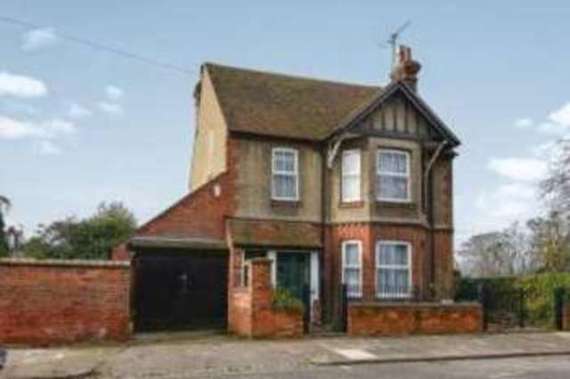 5 Bedroom Detached