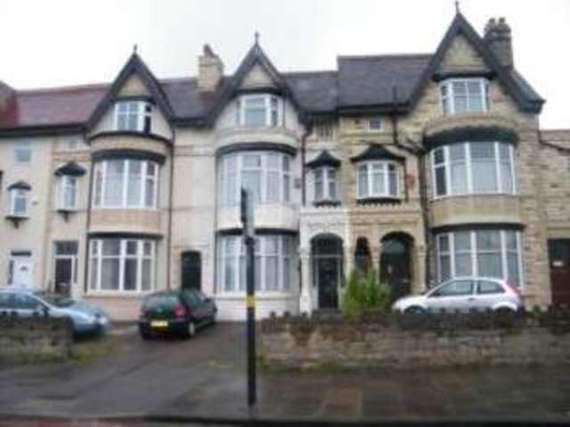 5 Bedroom Terraced