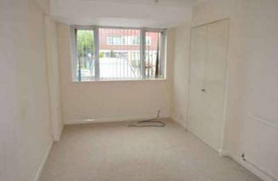 4 Bedroom Town House