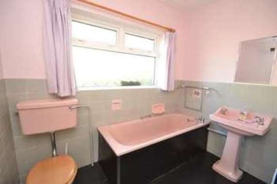 5 Bedroom Detached