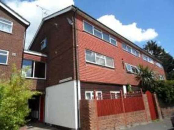 2 Bedroom Flat
