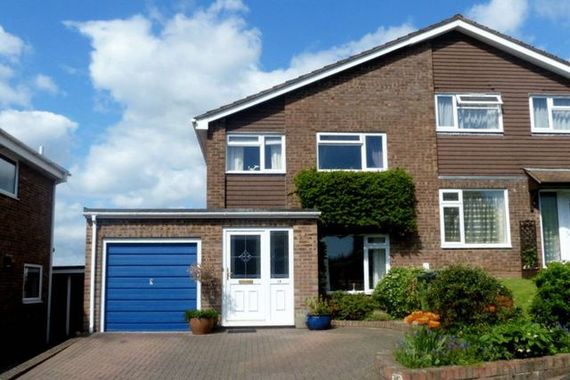 3 Bedroom Semi-Detac...