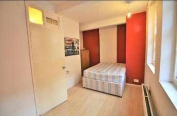 1 Bedroom Ground Fla...