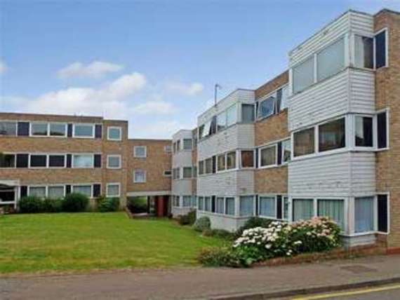 2 Bedroom Flat
