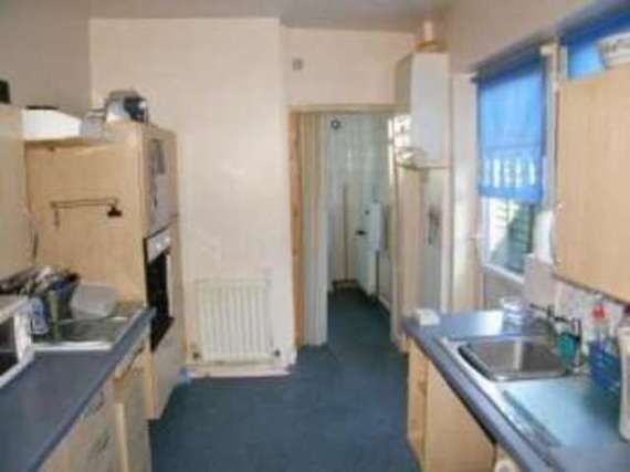 3 Bedroom End of Ter...