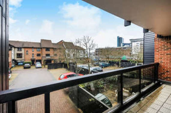 2 Bedroom Flat