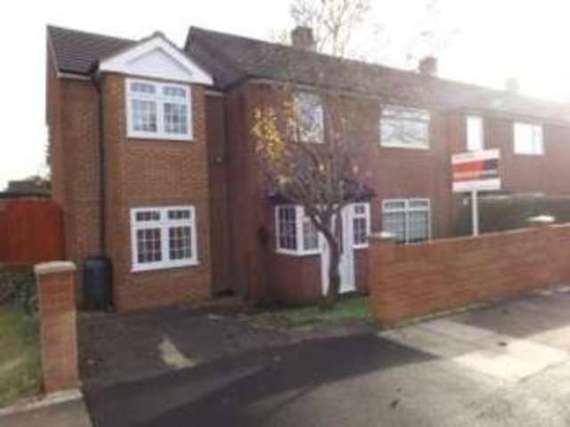4 Bedroom End of Ter...