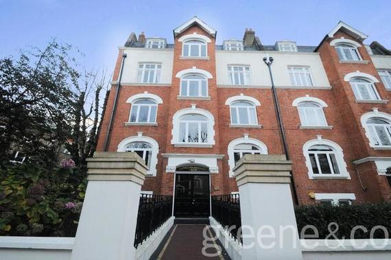 2&nbsp;Bedroom&nbsp;Detached