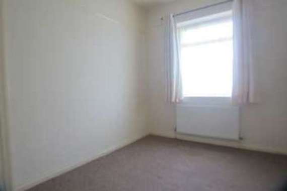 2 Bedroom Flat