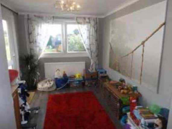 3 Bedroom Semi-Detac...