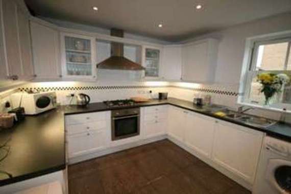 3 Bedroom Semi-Detac...