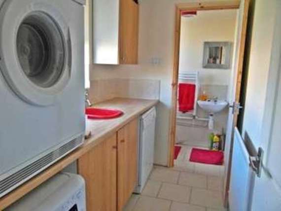 4 Bedroom Semi-Detac...