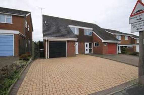 3 Bedroom Semi-Detac...