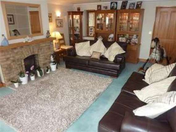 5 Bedroom Detached