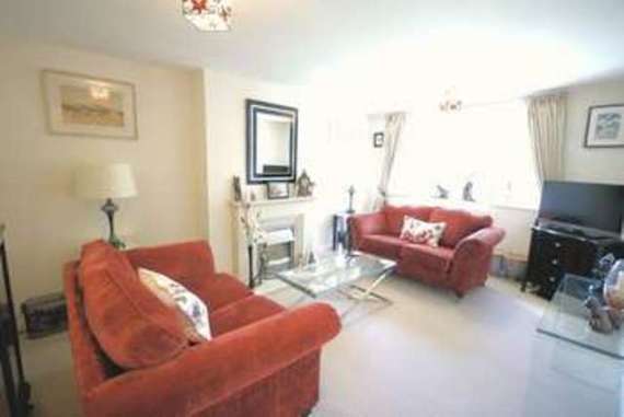2 Bedroom Flat