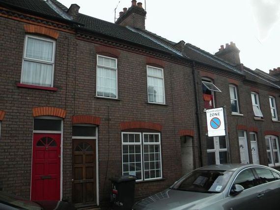 3&nbsp;Bedroom&nbsp;Terraced