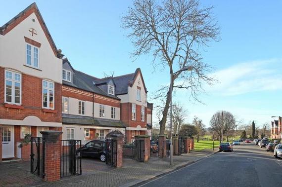 4 Bedroom Detached