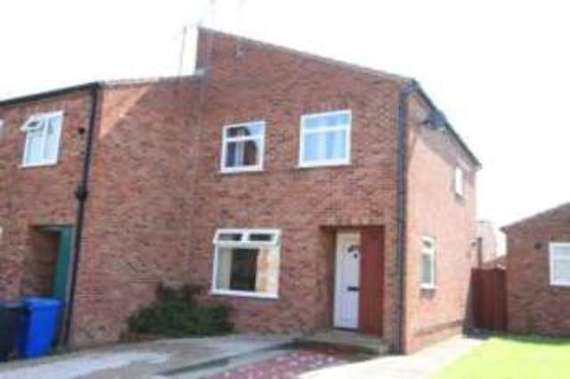 2 Bedroom End of Ter...