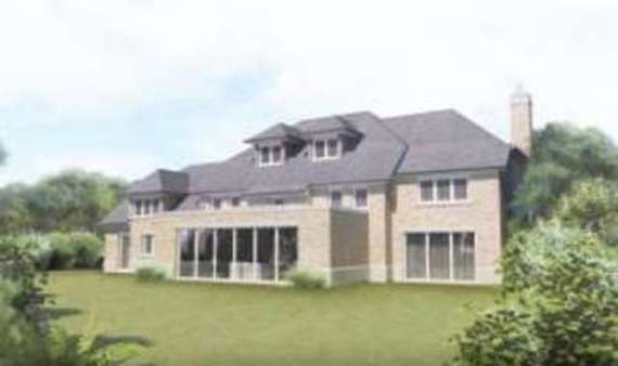 6 Bedroom Detached
