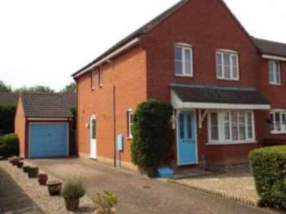 3 Bedroom End of Ter...