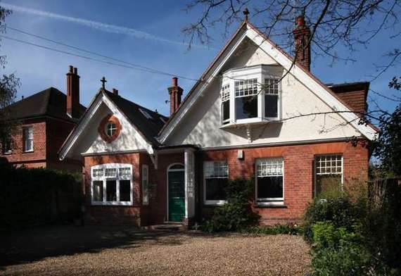 6 Bedroom Detached