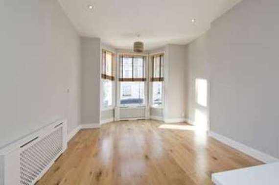 1&nbsp;Bedroom&nbsp;Ground Fla...