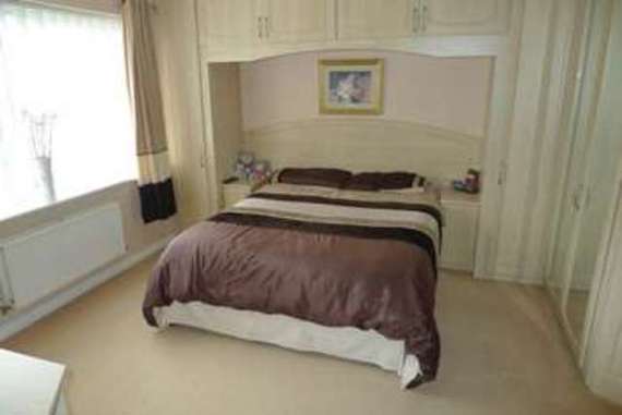 5 Bedroom Detached