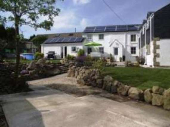 6 Bedroom Detached