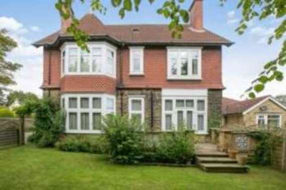 7&nbsp;Bedroom&nbsp;Detached