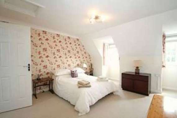 4 Bedroom Semi-Detac...