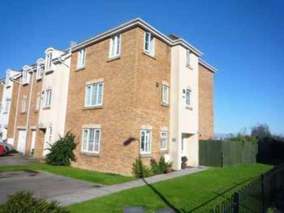 4 Bedroom Semi-Detac...