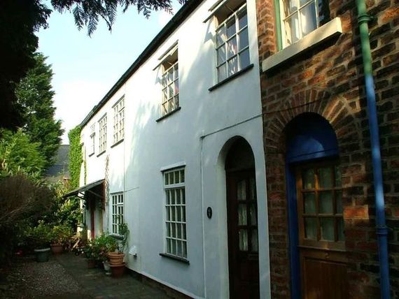 2 Bedroom Property