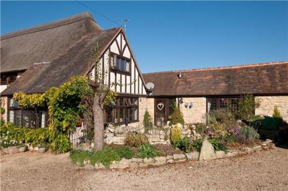 2 Bedroom Cottage