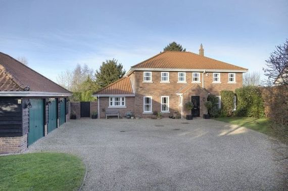 5 Bedroom Detached