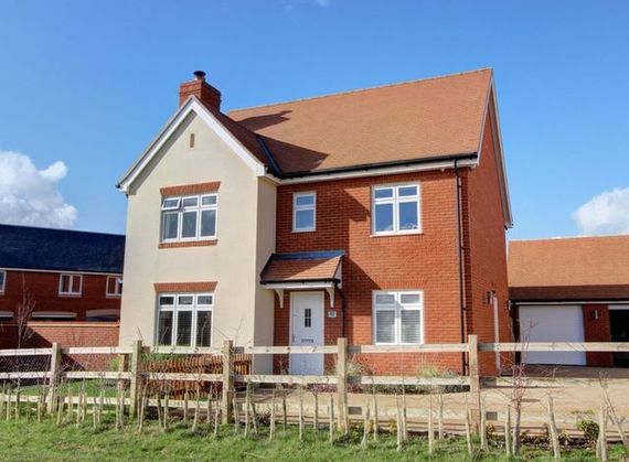 4&nbsp;Bedroom&nbsp;Detached