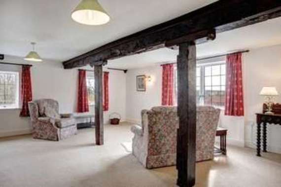 2 Bedroom Flat