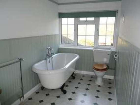 4 Bedroom Semi-Detac...