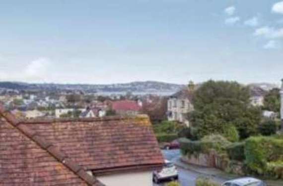 5 Bedroom Detached