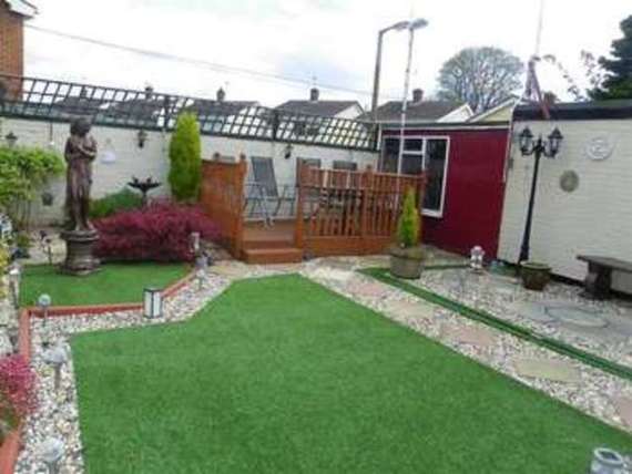 2 Bedroom Property