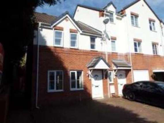 3 Bedroom End of Ter...
