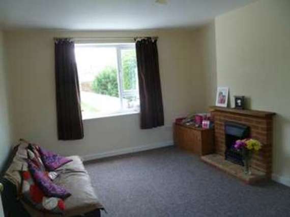 3 Bedroom Semi-Detac...