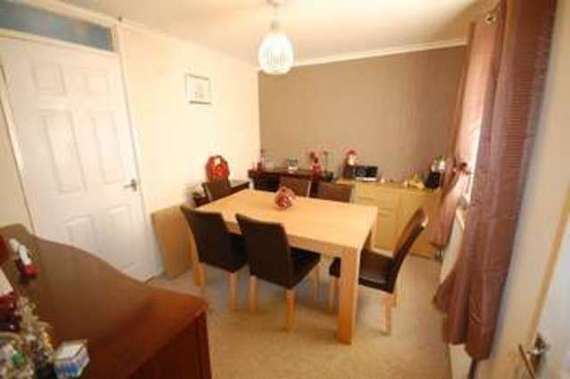 4 Bedroom Semi-Detac...