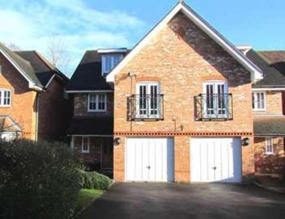 4 Bedroom Semi-Detac...