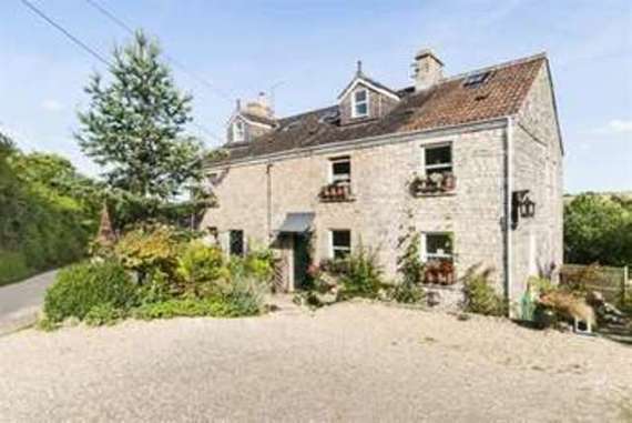 6&nbsp;Bedroom&nbsp;Detached