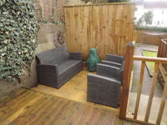 3 Bedroom End of Ter...