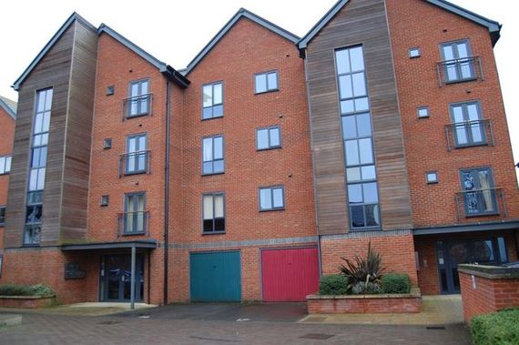 2 Bedroom Apartment