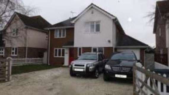 5 Bedroom Detached