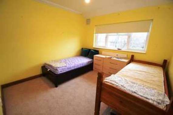 2 Bedroom Semi-Detac...