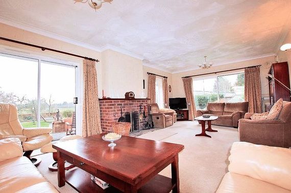 6 Bedroom Property
